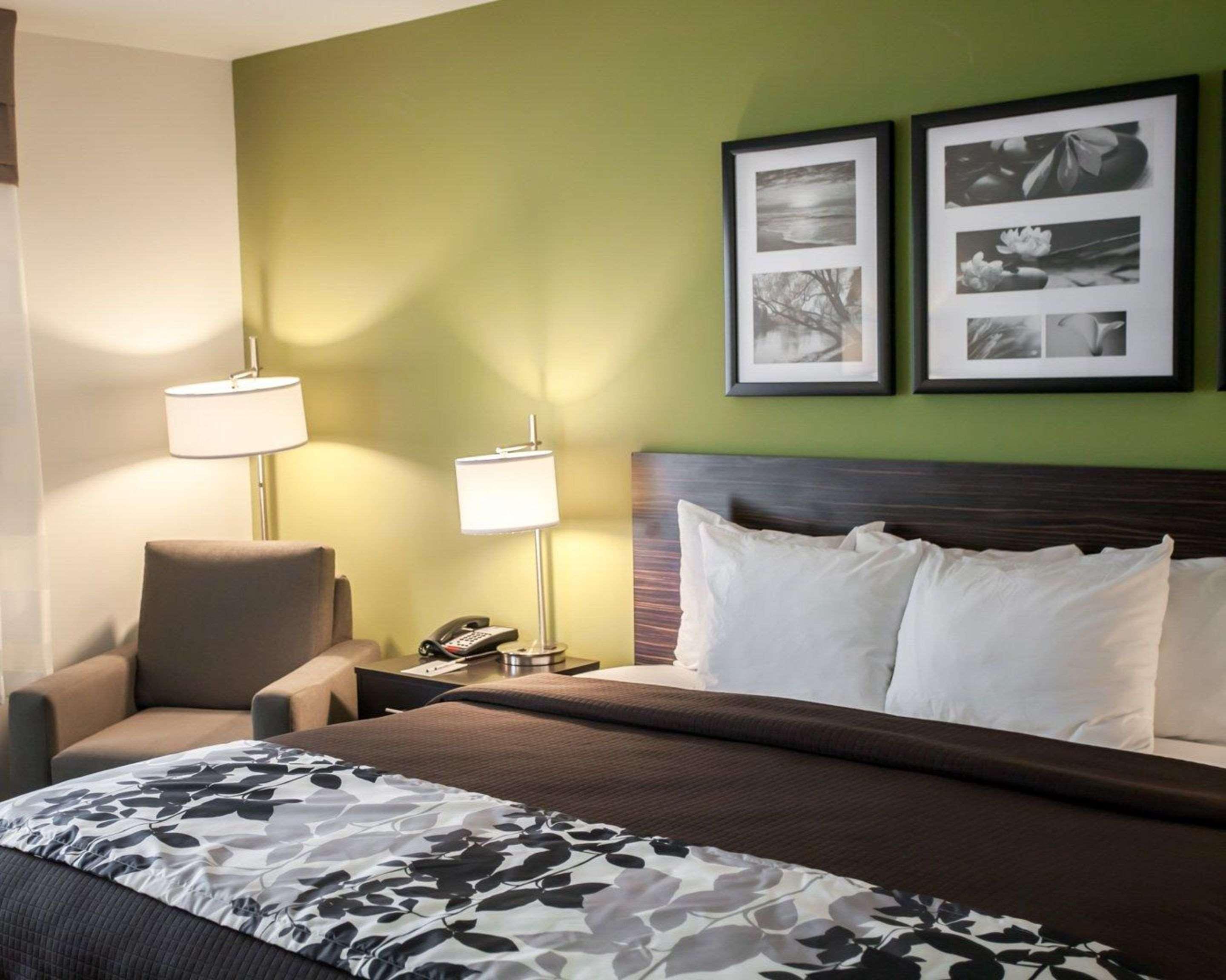 Sleep Inn & Suites Gulfport Bagian luar foto