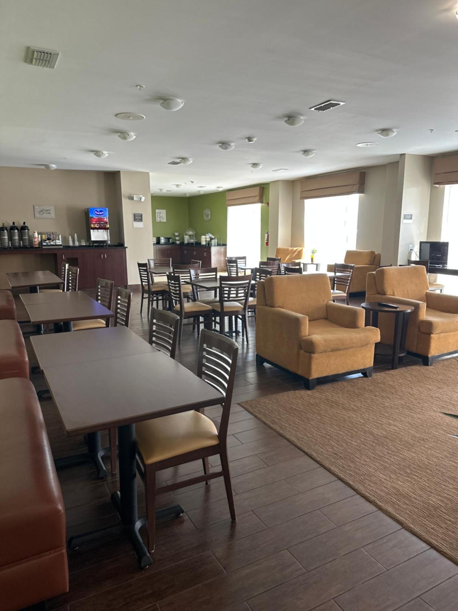 Sleep Inn & Suites Gulfport Bagian luar foto
