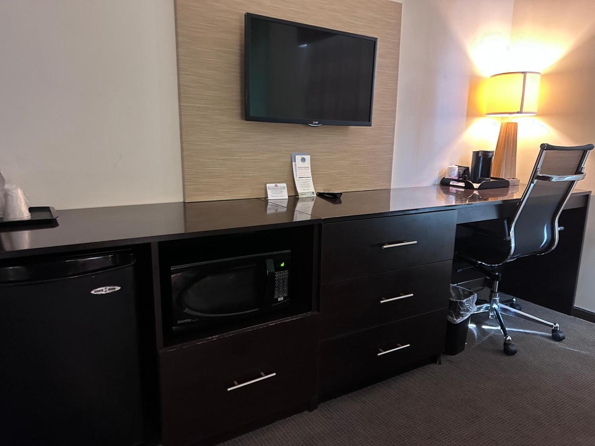 Sleep Inn & Suites Gulfport Bagian luar foto
