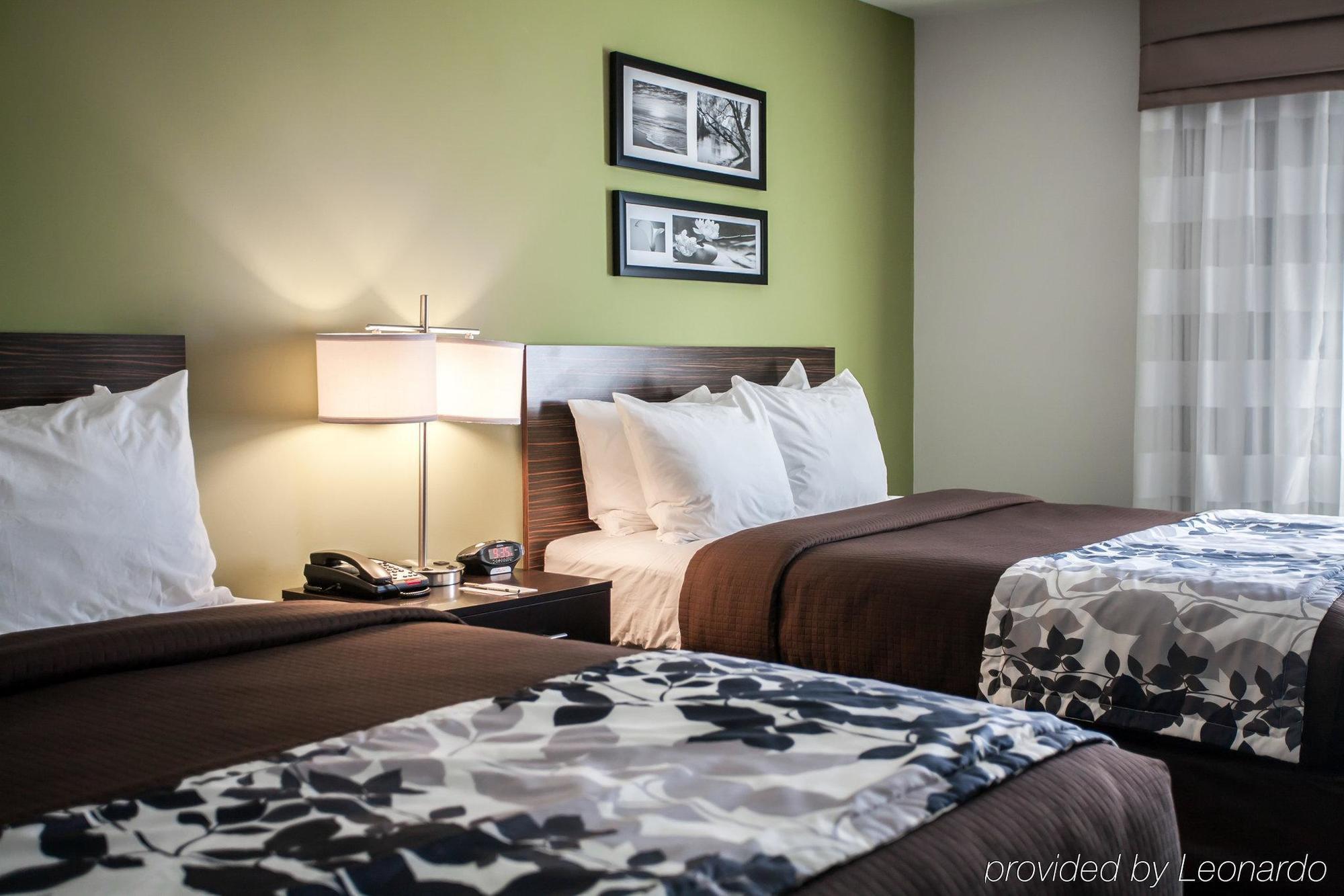 Sleep Inn & Suites Gulfport Bagian luar foto