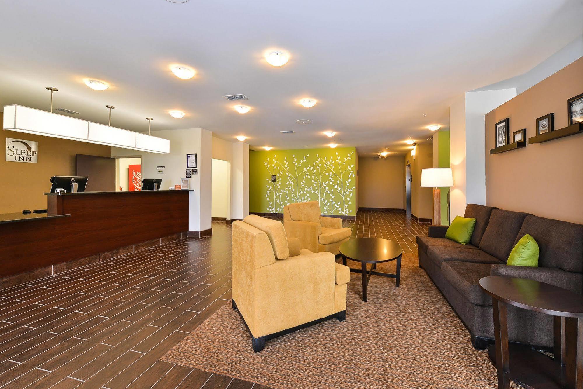 Sleep Inn & Suites Gulfport Bagian luar foto